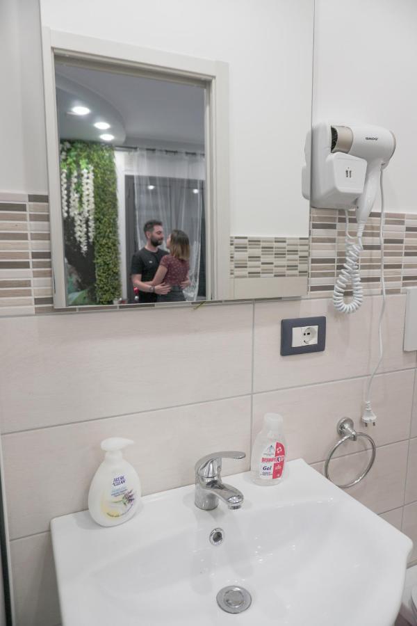 B&B Porta Garibaldi CTA Eksteriør bilde